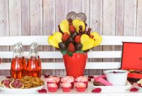 Delicious Food and Romantic Decor for Your Valentine’s Day Party