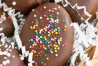 Easy 4-Ingredient Peanut Butter Eggs