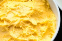 Easy Mango Buttercream Frosting