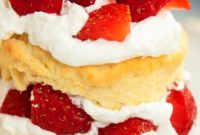Easy Bisquick Strawberry Shortcake