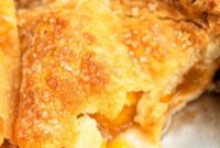 Easy Peach Pie with Fresh or Frozen Peaches