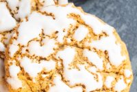 Vanilla Glazed Oatmeal Cookies