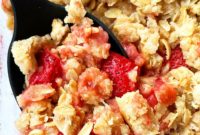 Sweet Strawberry Crumble