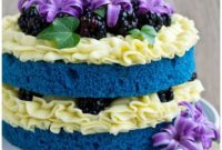 Bake the Perfect Naked Cake