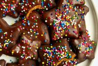 Effortless Gingersnap Cut Outs