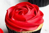 Petal-Perfect Red Rose Cupcakes