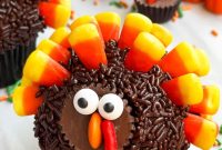 Simple Thanksgiving Turkey Cupcakes