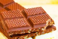 Peanut Butter Chocolate Crispy Bars