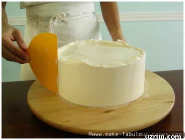 how to frost a cake smoothly 2