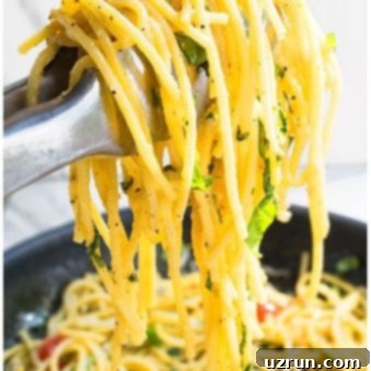 Effortless One-Pot Tomato Basil Pasta 5 Tongs Full of Easy Tomato Basil Pasta.