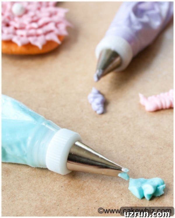 How to make royal icing for piping sugar cookies