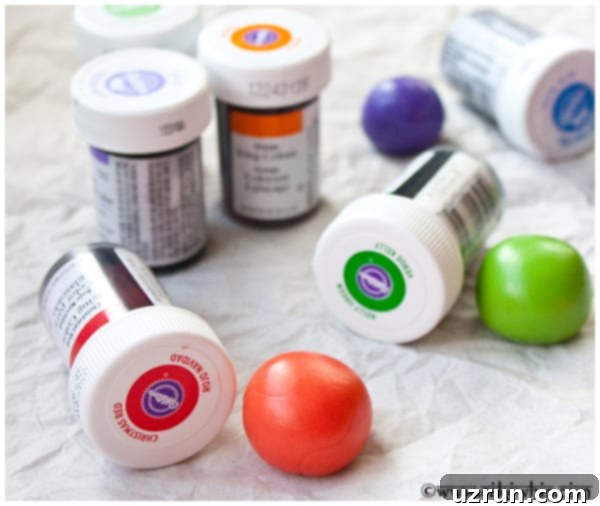 how to color fondant 1