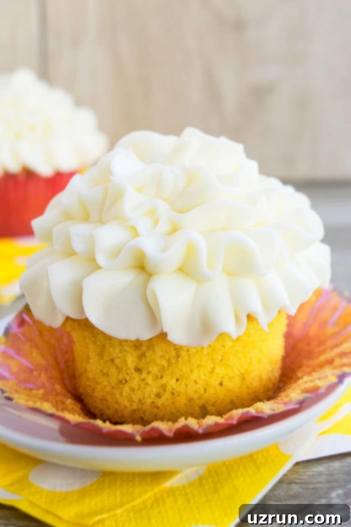 Easy Lemon Cupcakes with Cream Cheese Frosting