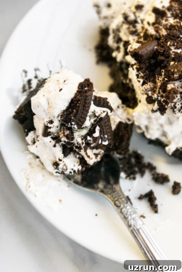 Oreo Dream Dessert 4 Chocolate Oreo Pudding Pie with Oreo Pie Crust