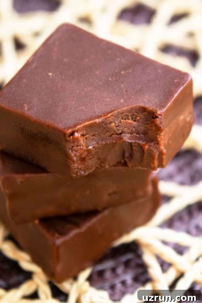 Easy 3 Ingredient Chocolate Fudge 3 Best Chocolate Fudge Recipe