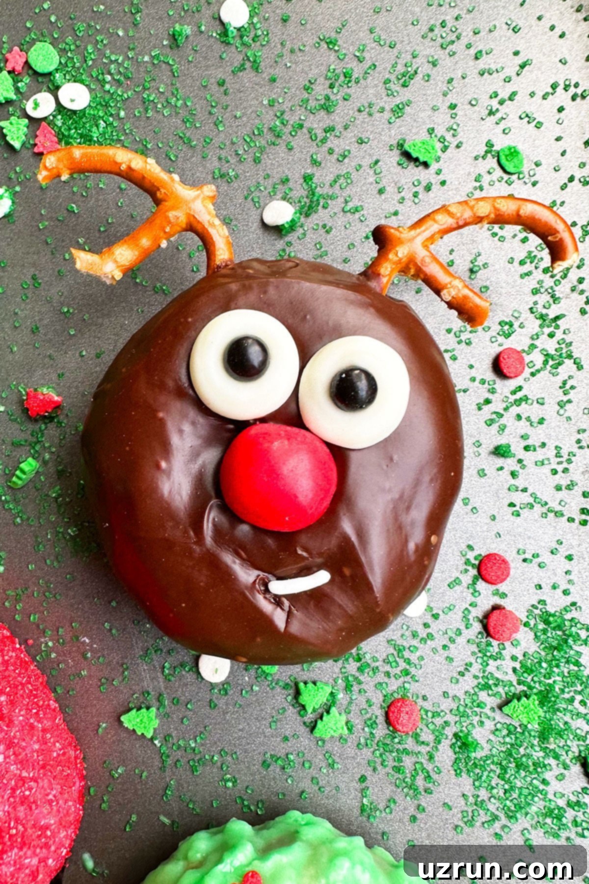 Festive Donut Fun: 6 Easy Designs 5 Easy Reindeer Donut (Rudolph/Rudolf) on Gray Tray.
