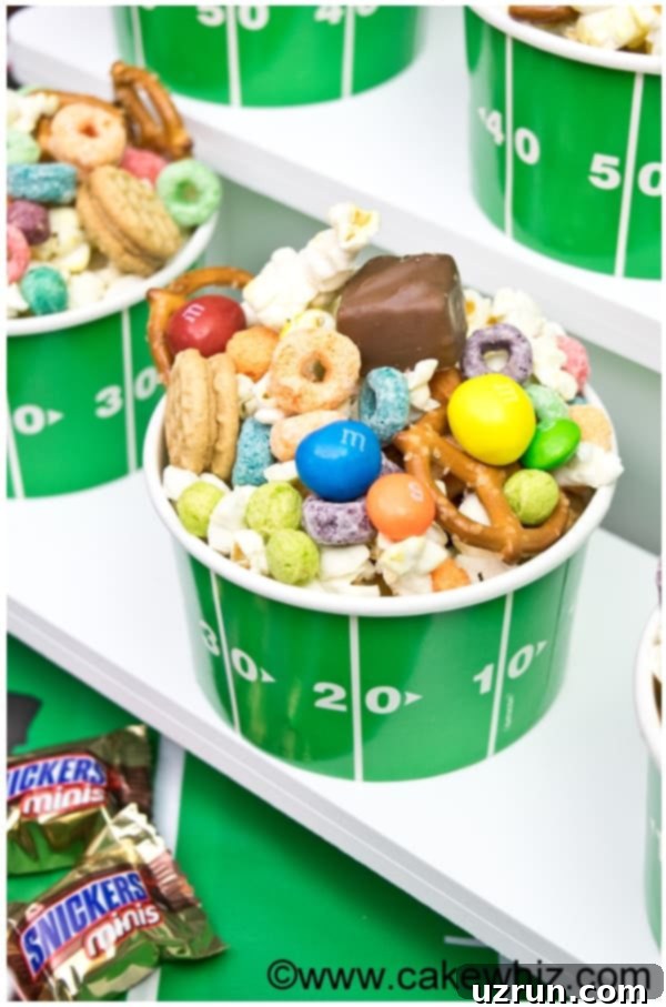 Touchdown Treats: Football Party Cake and Cupcakes 5 Party Munch in Individual Football Themed Cups