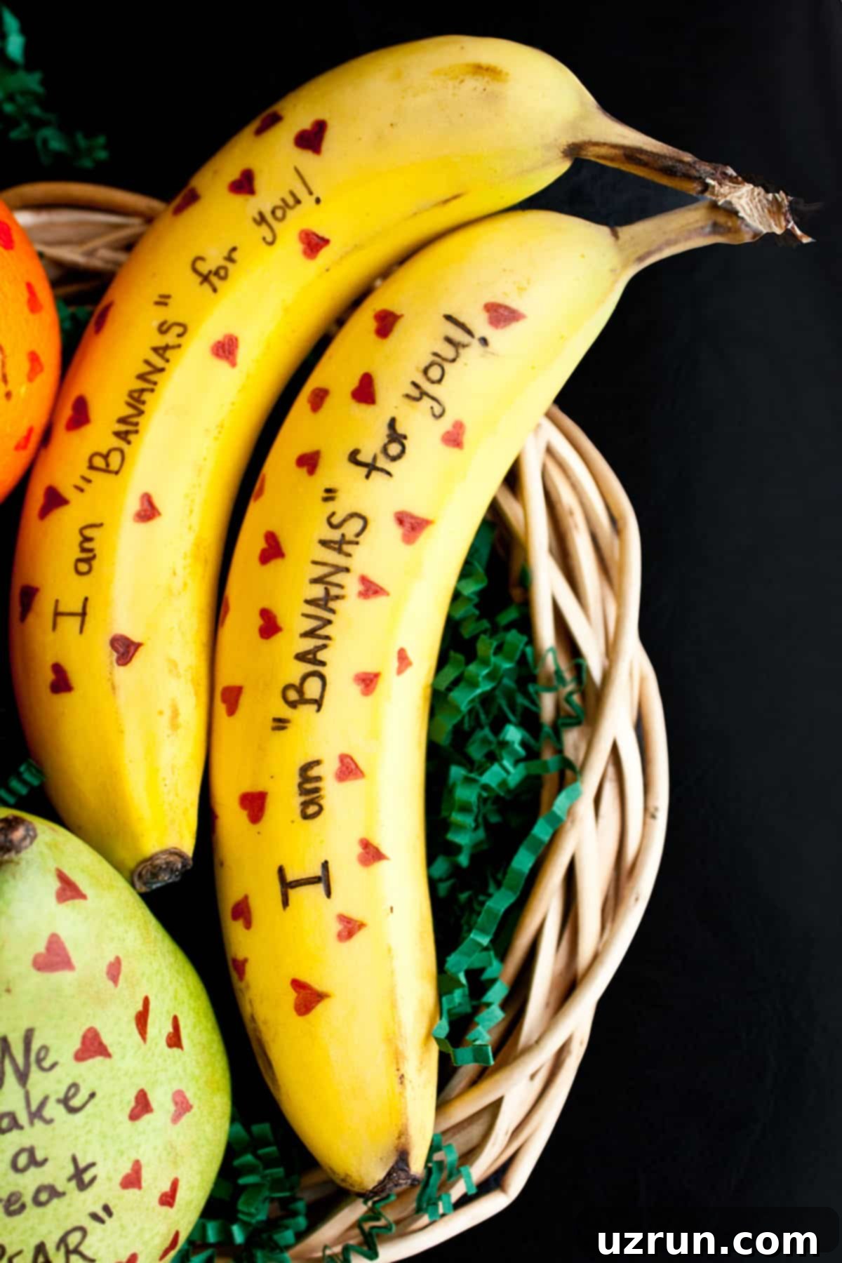 Valentine's Day Fruit Delights 4 Valentine Bananas With A Cute Note: "I am Bananas For You."