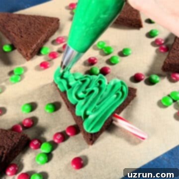 Christmas Tree Brownie Bites 8 Green frosting swirls covering the brownie.